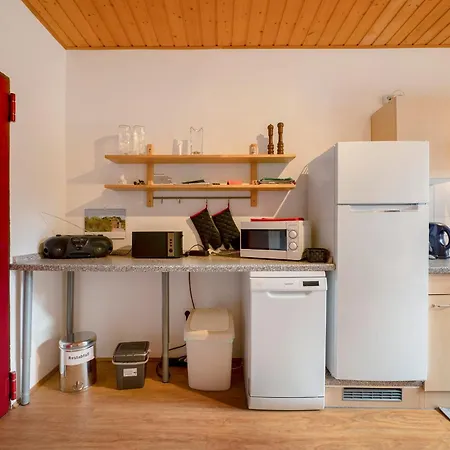 Apartment Casa Mia 2 *
