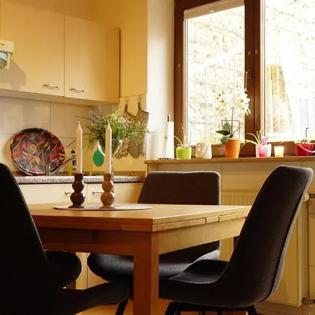 Apartment Casa Mia 2 *